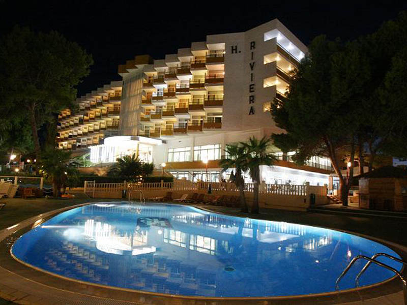 Riviera Hotel